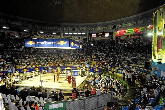 [Official] Muay Thai Boxing Match at Rajadamnern Stadium - A Closer Look at the Muay Thai Experience at Rajadamnern Stadium