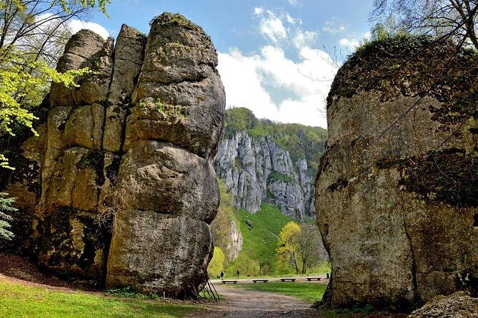 Ogrodzieniec Castle & Ojcow National Park Tour - The Practicalities