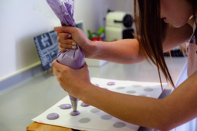 Ohlala Macarons in Paris! - Key Points