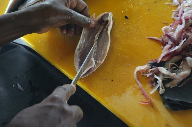 Oistins Fish Lovers' Food Tour - Key Points