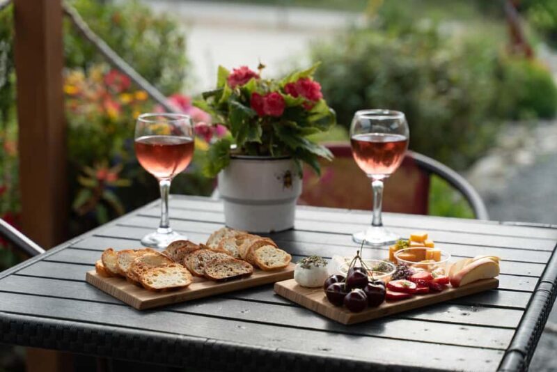 Okanagan Blackberry Fest; Wine Flights & Charcuterie Kelowna - What Makes This Experience Stand Out