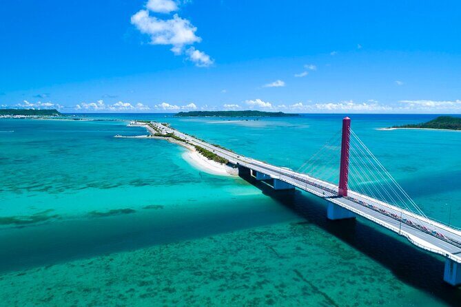 Okinawa 3 Hour Bike Tour with English Speaking Guide - Key Points