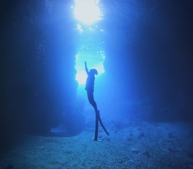 Okinawa Blue Cave Fun Free Diving (Boat entry/Free photography) - Beginner-friendly instruction, with limits