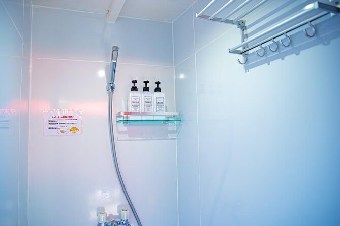 [Okinawa Blue Cave] Snorkeling and easy boat holding! Private system Very satisfied with the beautiful facilities of the shop (with photo and video shooting service) - FAQ