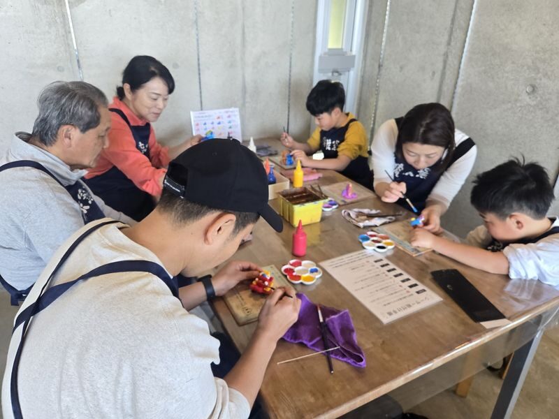Okinawa Exclusive: Guardian Culture: Shisa Crafting near Churaumi - Is the price good value?