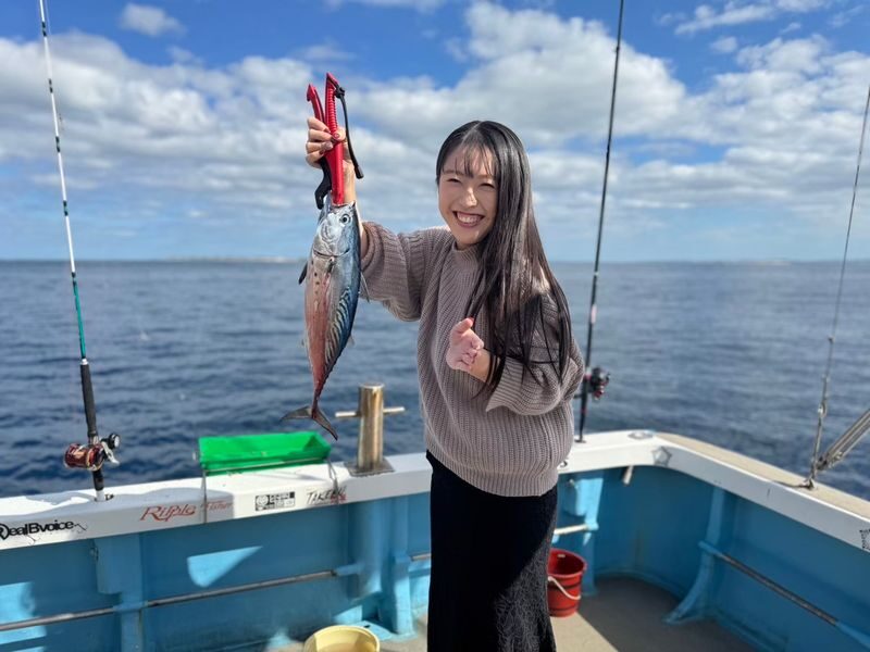 Okinawa Half-Day Fishing Charter (includes fishing gear and bait, ages 3+ welcome) - What the three-hour outing feels like
