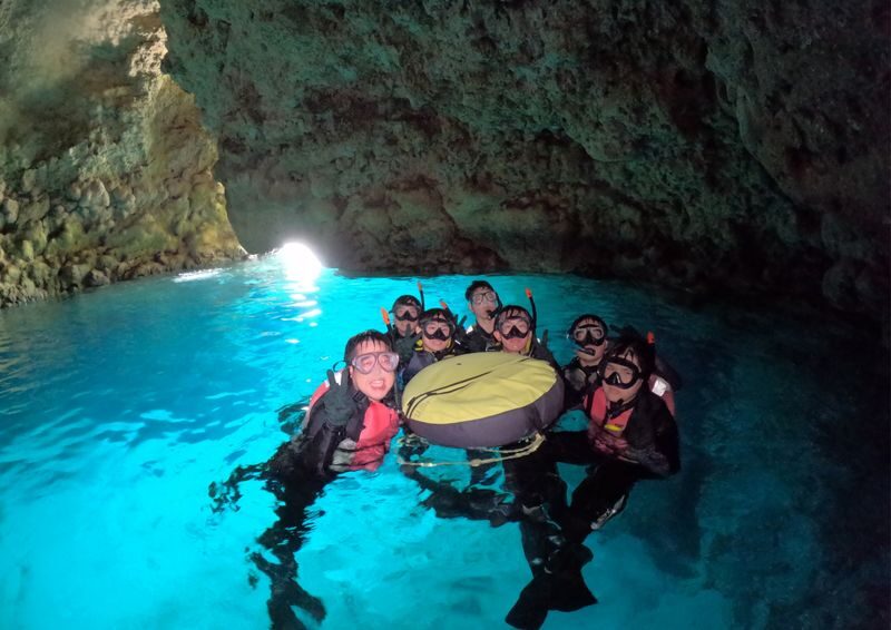 Okinawa Japan: Onna Village Maeda Blue Cave Tour (Snorkeling / Trial Diving) - Timing, access, and age limits