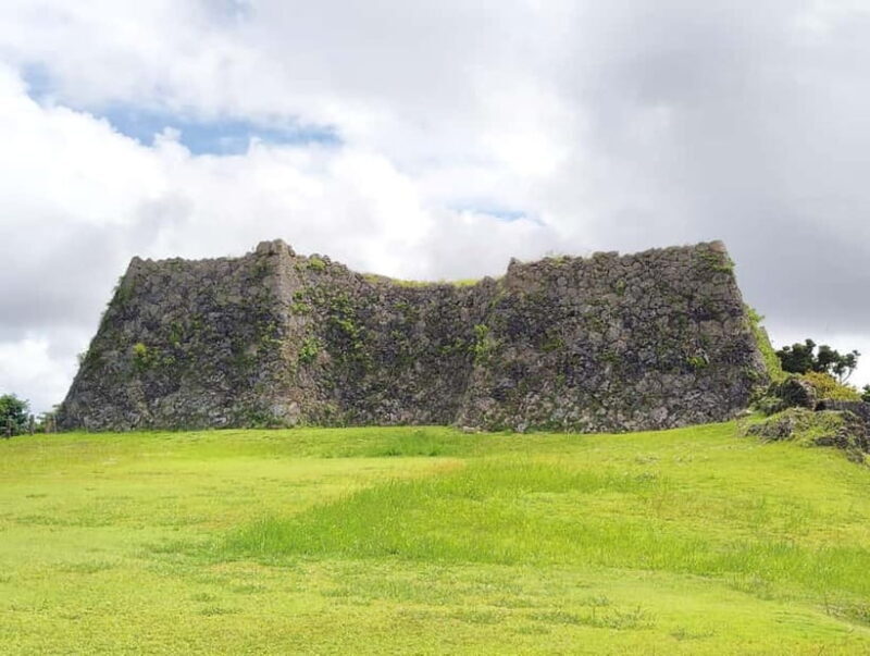 Okinawa: Nakagusuku Castle Views and Legends Tour (1.5h) - Key Points