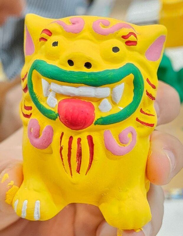 Okinawa Onna Village Shisa Painting Experience - Choosing a time and keeping your plans simple