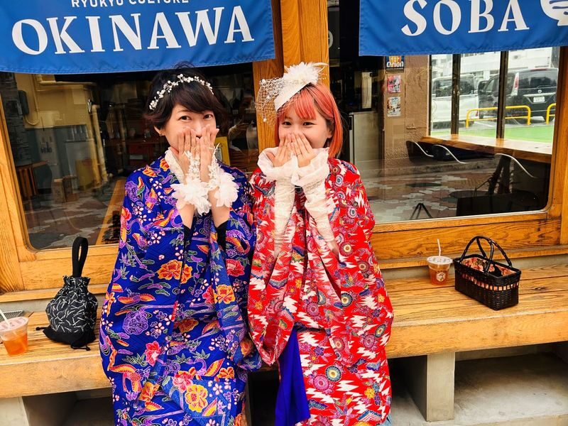 Okinawa Ryusou Traditional Costume Experience - The details that can make or break the day
