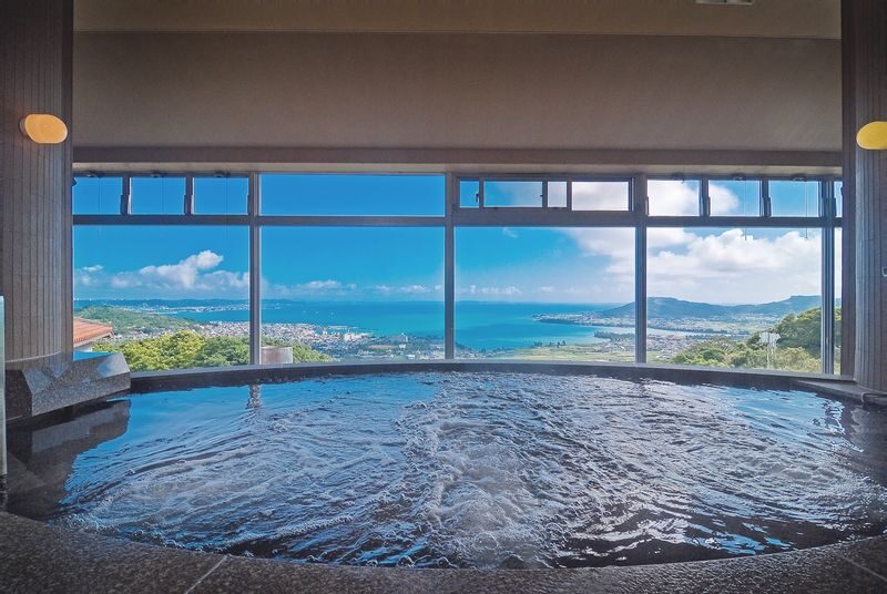 Okinawa Sarujin-no-Yu Onsen: Stunning Ocean View Hot Spring - Solo Traveler Friendly - Key points before you go