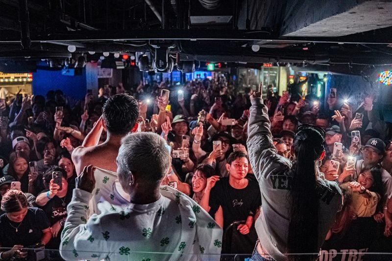 Okinawa: Sky BAR TOPTREE Nightclub Admission Ticket (For Foreign) - Should you book TOPTREE?