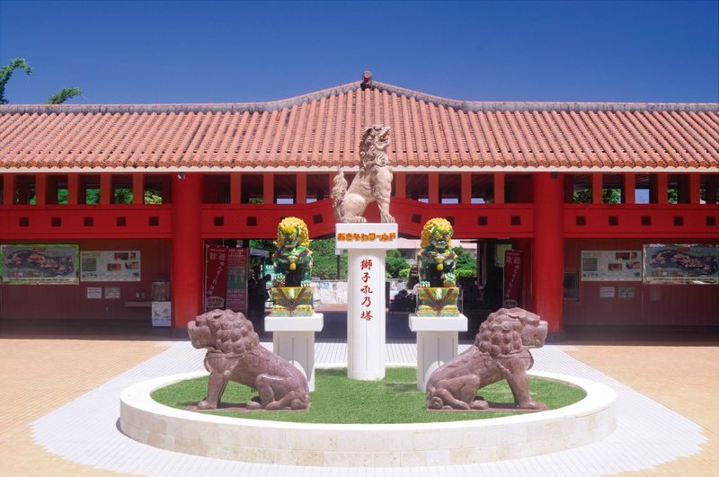 Okinawa South Day Tour: Gyokusendo Cave & Ryukyu Kingdom Village - Senaga Island - Sea Grape Picking - Itoman Fish Market - Cape Chinen - All-You-Can-Eat Yakiniku | Departure from Naha - Gyokusendo Cave and Ryukyu Kingdom Village: the main event
