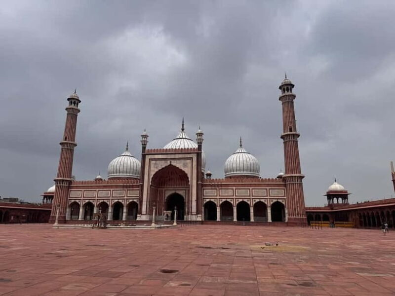 Old and New Delhi Private City Tour - Who Should Consider This Tour?