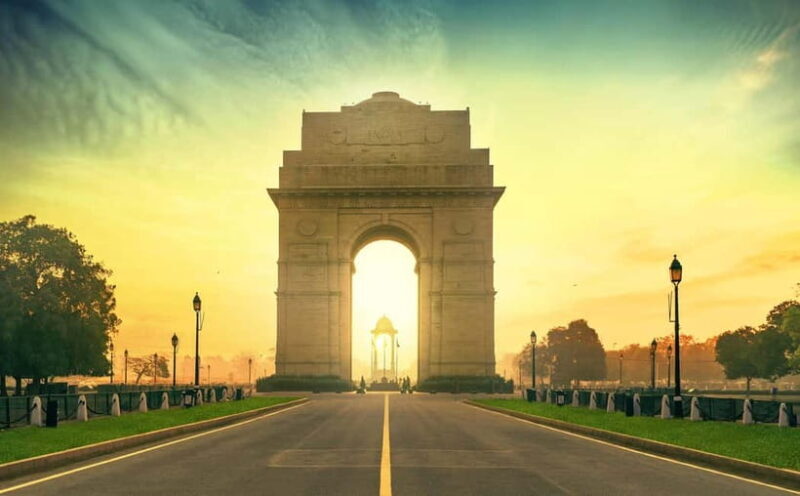Old and New Delhi Private Full or Half Day Tour Upto 8 Hours - Key Points