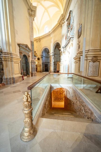 OLD COLLEGIATE CHURCH OF SAN PATRICIO: AUDIO GUIDED VISIT - Why This Tour Works Well