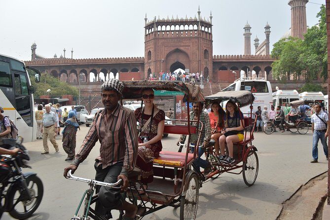 Old Delhi Photography & Food Tour with Rickshaw Ride to Masterji Kee Haveli - FAQs