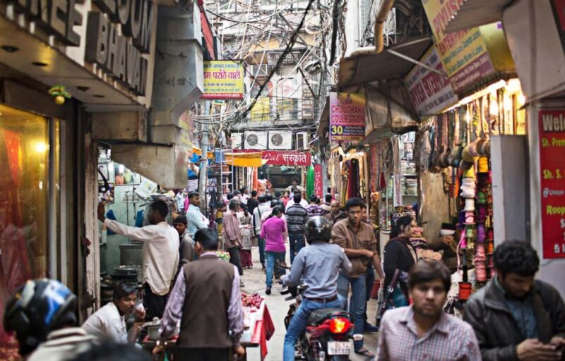 Old Delhi Private Tour: Chandni Chowk, Red Fort & Raj Ghat - The Sum Up