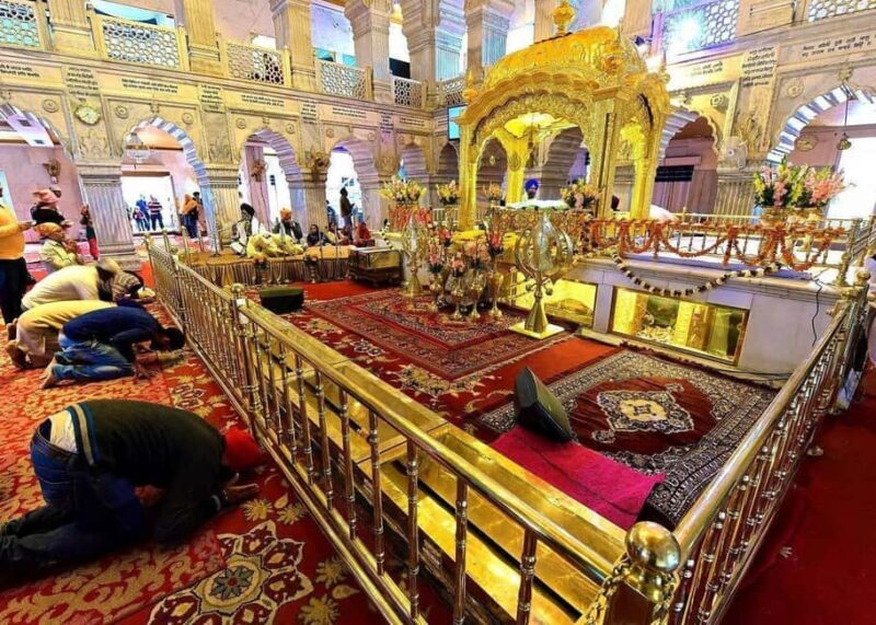 Old Delhi Spiritual Sites & Temples: Private 6-Hour Tour - Discovering Old Delhi’s Spiritual Heart: An In-Depth Review