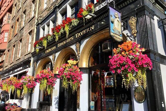 Old Edinburgh Private Walking Tour - FAQ