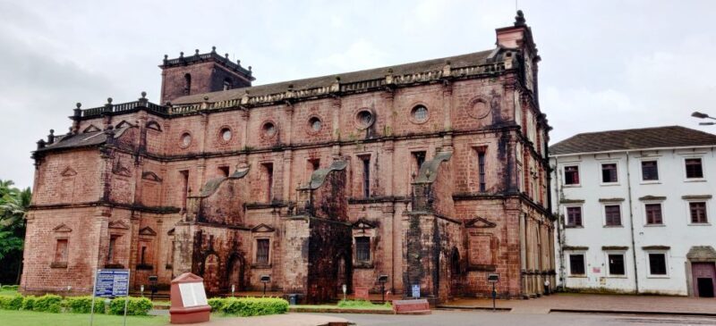 Old Goa: Walking Tour of Heritage Churches - Key Points