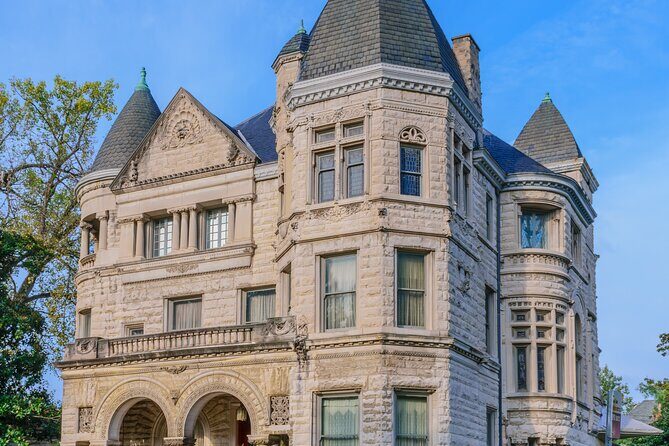 Old Louisvilles Famous Ghosts Smartphone Guided Walking Tour - A Detailed Look at the Haunted Streets of Louisville