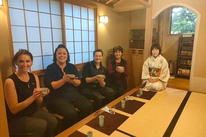 Old Meets Yumm Yanaka Friendly Food Tour with a Local Touch - Discovering Old Tokyo: The Itinerary in Detail