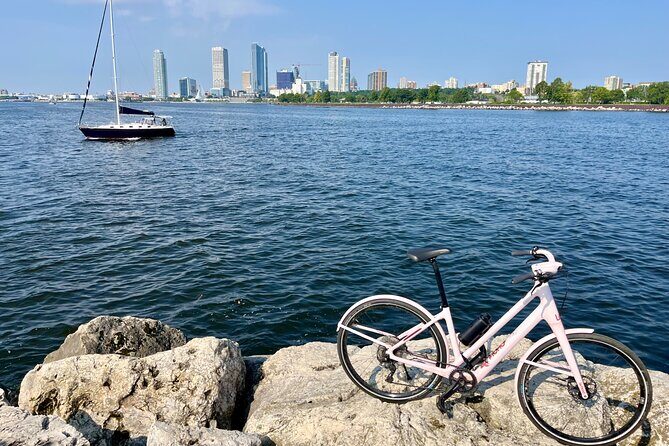 Old Milwaukee Lite 1:30pm E-Bike Tour - Key Points