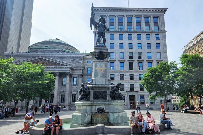Old Montreal in 90 Minutes Walking Tour - Exploring the Old Montreal in 90 Minutes Walking Tour