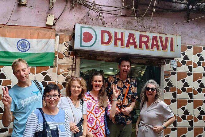 Old Mumbai Private Sightseeing Tour & Dharavi Slum with a Local - Key Points