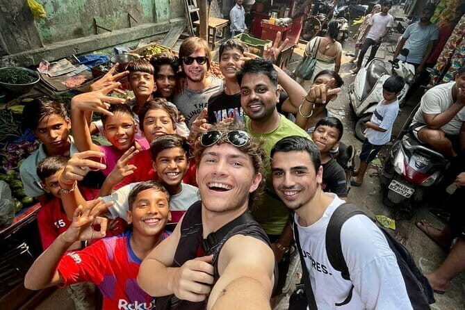 Old Mumbai Sightseeing Tour with a Local Guide - Key Points