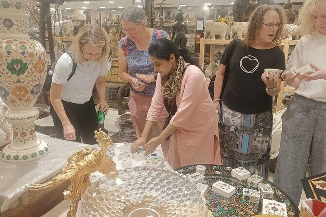 Old & New Delhi Private Tour - Female Guide & Rickshaw - The Sum Up