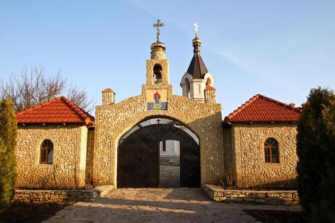 Old Orhei & Curchi Monasteries in one day - A Day Exploring Moldovas Treasures: Old Orhei & Curchi Monasteries