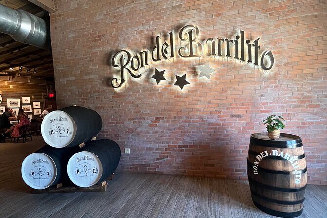 Old San Juan Private Tour with Barrilito Rum Experience - Key Points