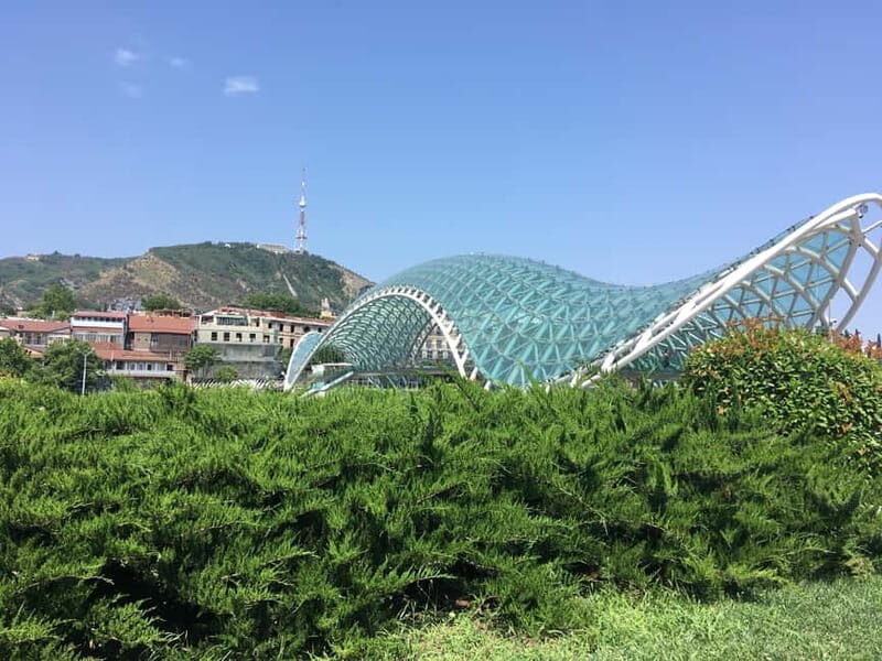 Old Tbilisi Private Walking Tour with Wine and Cable Car - In-Depth Review of the Old Tbilisi Experience