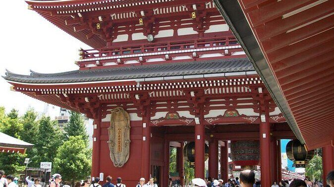 Old Tokyo New Flavors Asakusa Culture Food Tour By Private Guide - A Rich Journey Through Asakusa’s Streets and Sights