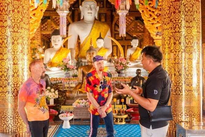 Old Town History and Culture Walking Tour at Chiang Mai - A Balancing Act of History, Culture, and Authenticity in Chiang Mai