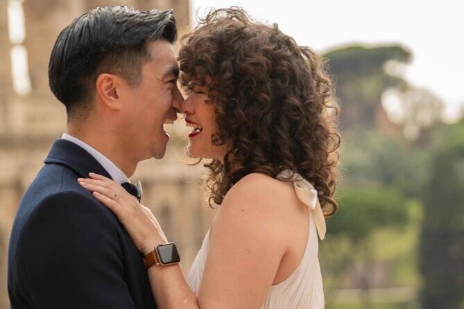 old town tour with Pro Photographer - The Sum Up