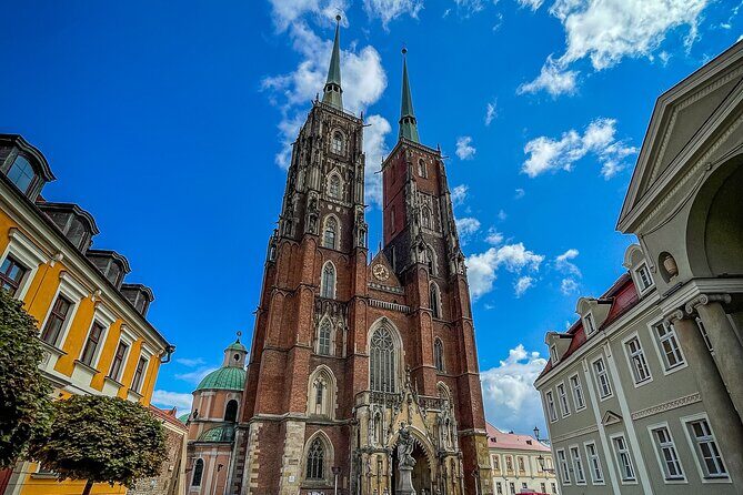 Old Town Wrocaw Walking Tour - What to Expect and Why It Matters