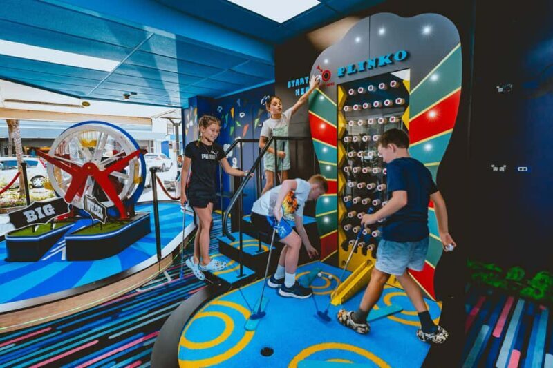 Oldenburg: Puttbrothers Adventure Mini Golf - What To Expect at Puttbrothers Adventure Mini Golf