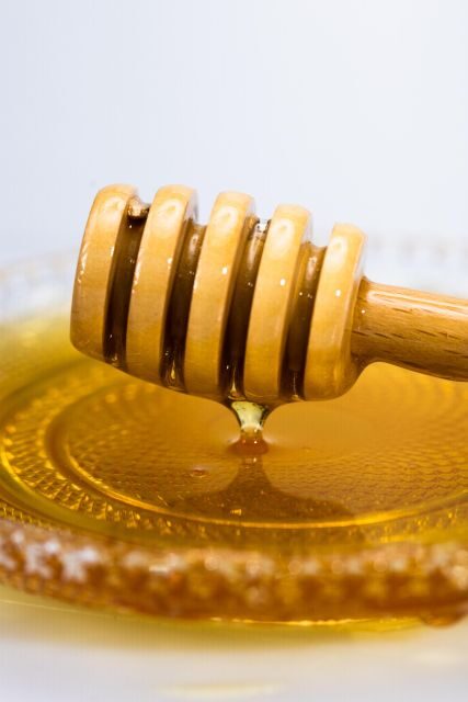 Olicatessen Greek Honey Tasting in Thessaloniki - The Experience Day-to-Day