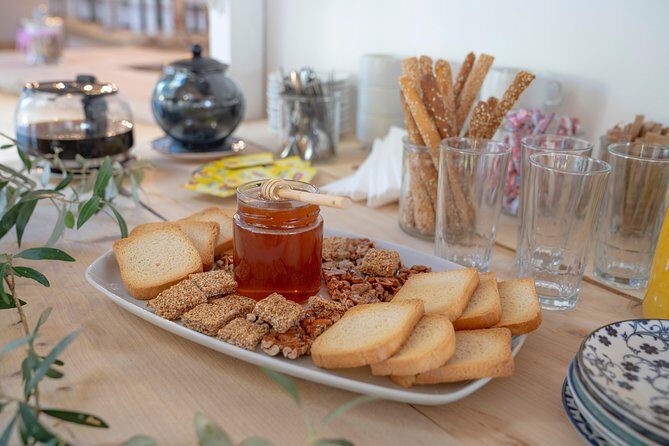 Olive Tour & Tasting - An In-Depth Look at the Olive Tour & Tasting