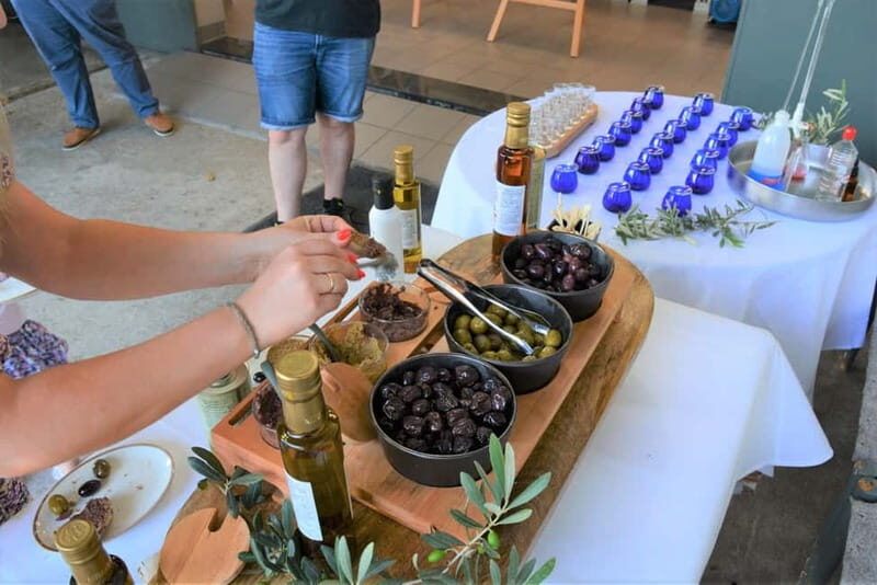 Olives & Olive Oil & Wine Tasting (3 in 1 Experience!) - A Detailed Look at the Tour Experience
