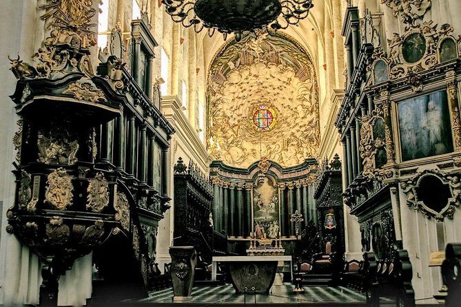 Oliwa Cathedral in Gdansk & Trip to Park - 2h private trip by luxury car - A High-Value, Authentic Experience