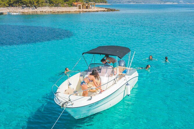 Omi: Half Day Boat Trip to Bra Island with Lunch - Practical Details and Considerations