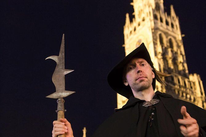 On the road with the night watchman - Who is this tour for?