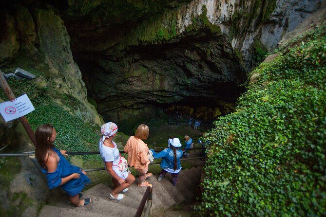 On the trail of the Greek Mythology - Who Should Consider This Tour?