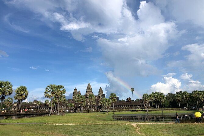 One Day Angkor Wat Bayon Ta Prohm From Siem Reap - Experience the Wonders of Angkor in a Day: From Siem Reap to Angkor Wat, Bayon, and Ta Prohm
