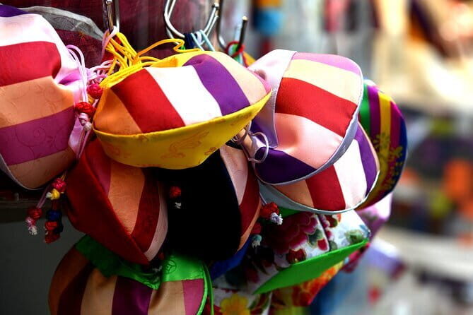 One day Essential Seoul City Tour with English or Spanish - Exploring Seoul in One Day: What You Can Expect