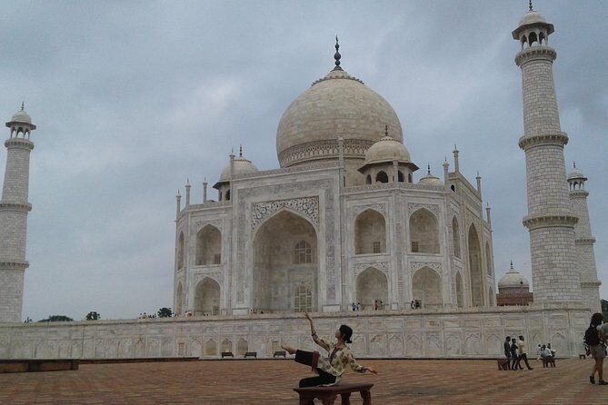 One Day Exclusively Grand Tour of Taj Mahal from Delhi - Key Points
